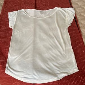 Majestic PARIS t-shirt size 2. Pale green